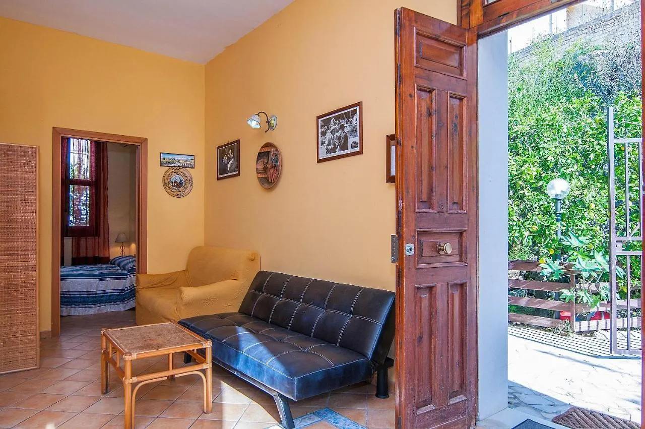 Casa Del Sole Villa Noto 0*,
